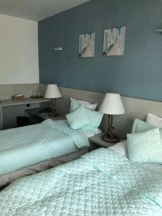 Отель Alcor Beach Hotel Мамая Стандартный двухместный номер с 2 отдельными кроватями-3